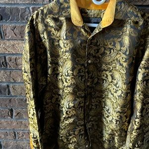 Vary rare Stacy Adam’s button up shirt